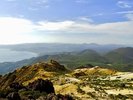 【恵山トレッキング】山頂から望む青い海と広大な大地。遮るもののない360度の大パノラマ。