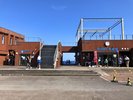 【道の駅なとわ・えさん】眼前に広がる海と雄大な恵山の絶景!ドライブの休憩や、お土産のお求めにも。