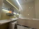 稲シングルのお風呂。ゆっくり入れる設計になっています。