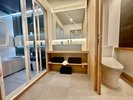 足が伸ばせるお風呂と広い洗面台★