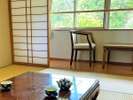 客室からの、のどかな風景を眺めながらのんびりと・・