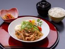 仁多米食堂メニュー奥出雲ポーク生姜焼き定食