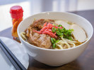 ソーキそば(材料はスーパーや市場で購入可)新しく導入した中どんぶりは麺類にぴったりサイズ。
