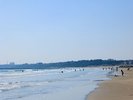 【大洗サンビーチ海水浴場】快水浴場百選に選定された、天然の貝が生息する遠浅ビーチ。