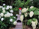 【わらべ地蔵】可愛いお地蔵さんが。 おさい銭を入れて、お参りします。