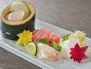 【2026年9月〜11月 極み・特別会席】マグロ、白身魚一点、イカ、大子産袋田コンニャク
