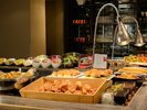 B1F「京都洋食 ムッシュいとう」ブッフェスタイルで提供しております。