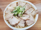 【大岩観光 中華そば あざみ 車で10分】「肉中華」が有名です 麺が無くなり次第終了の人気店です