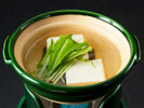 *朝食一例/熱々でお召し上がりいただく湯豆腐