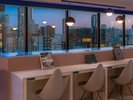 【宿泊者限定無料ラウンジ】ラウンジから見える夜景