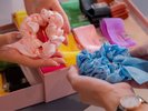 【日替わりワークショップ・16時〜17時】シュシュ制作