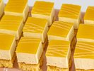 【無料アフタヌーンティー・14時〜17時】一口サイズのケーキ