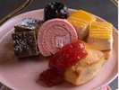 【無料アフタヌーンティー・14時〜17時】スコーンにはジャムがおすすめ