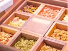 【無料カクテル・17時〜21時】一度食べるとやみつきになるドライフルーツもご用意
