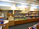 【売店】お土産選びも楽しい時間!旅の記憶を彩る逸品をどうぞ