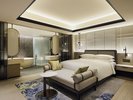 �C���y���A���X�C�[�g