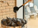 りんねの湯ではセルフロウリュウも体験できます。