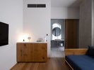 Junior Suite in the Historic Bldg.�b�o�^�L�`�������ɂ���m���ł��B