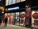 マクドナルド和歌山城前店当ホテルより徒歩6〜7分の商業ビル「モンティグレ和歌山」1F