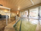 【温泉大浴場「たまゆら」】広々とした内風呂は透明な「単純泉」を引湯