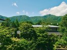 【客室温泉付き・デラックスガーデンビュー】テラスからの眺め