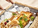 【朝食】グランシーズン自慢のフレンチトースト朝食バスケットで爽やかな朝を(一例)
