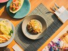 【レストラン】地の物を使ったお食事をどうぞ