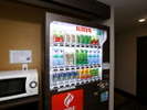 ■自動販売機(アルコールは3階にございます。)