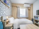 セミダブル:お部屋に電子レンジ等を備えた、長期滞在者向けのお部屋です。