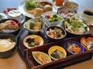 色とりどりの朝食バイキングで目で楽しんで食べて楽しんでください
