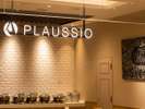 【レストラン「PLAUSSIO」】テラスを望む開放的なレストランで、ゆったりとした朝食タイムを。