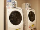長期滞在も安心のランドリー設備