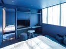 Connecting Room B�i�_�[�N�u���[�j