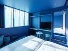 Connecting Room B�i�_�[�N�u���[�j