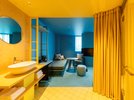 Superior Room�i���C�g�u���[�j