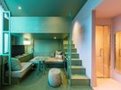 Loft Room B�i�O���[���j
