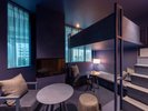Premier Loft Room�i�_�[�N�u���[�j