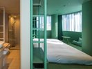 Corner Room�i�O���[���j