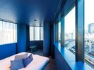 Corner Room�i�_�[�N�u���[�j