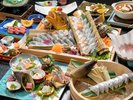 【2大グルメ会席】玄界灘直送の天然魚の姿造り&国産牛80gの陶板焼き!名物・旬魚のしゃぶしゃぶも♪