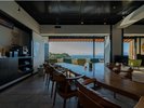 駿河湾一望のラウンジ