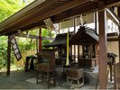 (橋姫神社)京都府宇治市の宇治橋西詰、あがた通りの大鳥居をぬけたすぐ左にあります※画像はイメージ