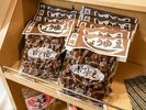 【売店/土産一例】香川県だけでなく四国の旅のお土産を取り揃えております。