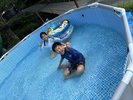 BBQ会場の横に設置されたプール。食事をしながら、水遊びを楽しめます。