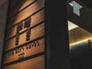 エントランス(B1F)