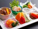 お子様ランチ(例)