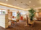 10階料亭『飛梅』。上品な空間でゆったりとお食事をお楽しみください。