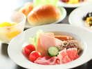 朝食バイキング