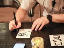 笑い文字で書いたお名前をプレゼント。可愛い笑顔の文字にほっこりします