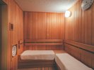 男性浴場内サウナルーム